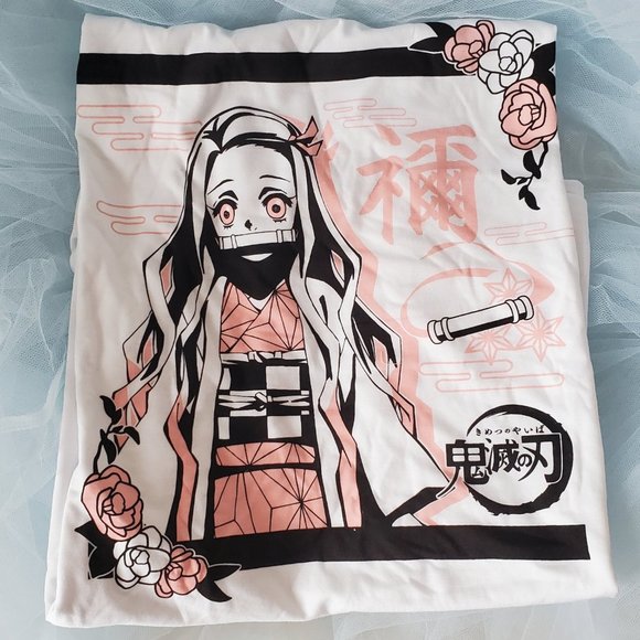 Demon Slayer - Kamado Nezuko - T-Shirt in Bottle + Gift with Purchase - Picture 1 of 8